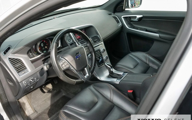 Volvo XC 60 cena 105900 przebieg: 107360, rok produkcji 2017 z Miejska Górka małe 704